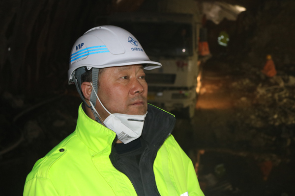 张军性.jpg